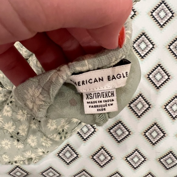 Floral Romper - Picture 3 of 3